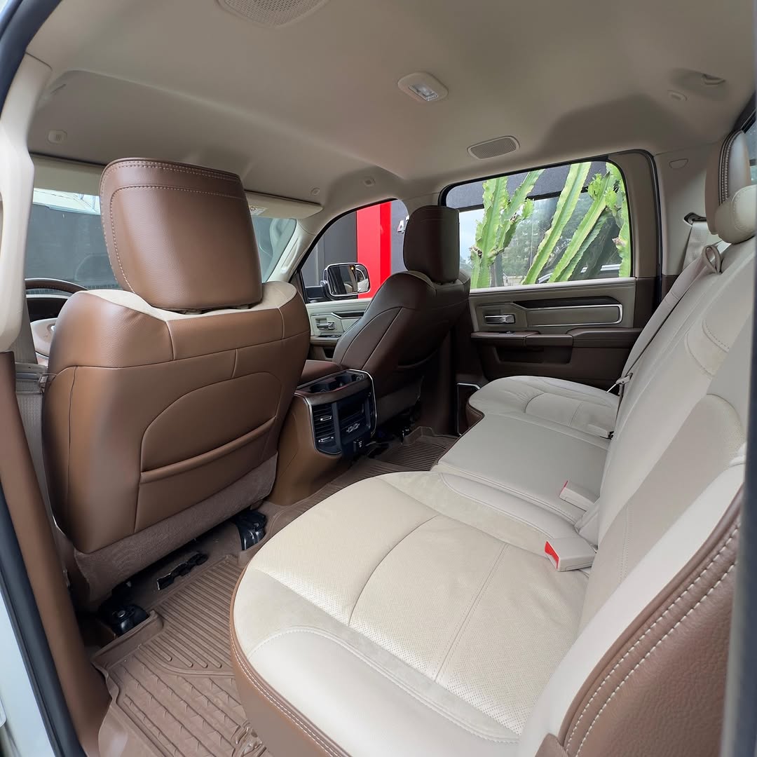 RAM 2500 LARAMIE - Imagem 10