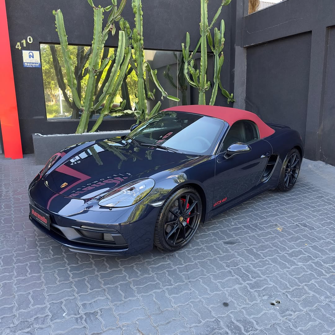 PORSCHE 718 BOXSTER GTS - Imagem 1