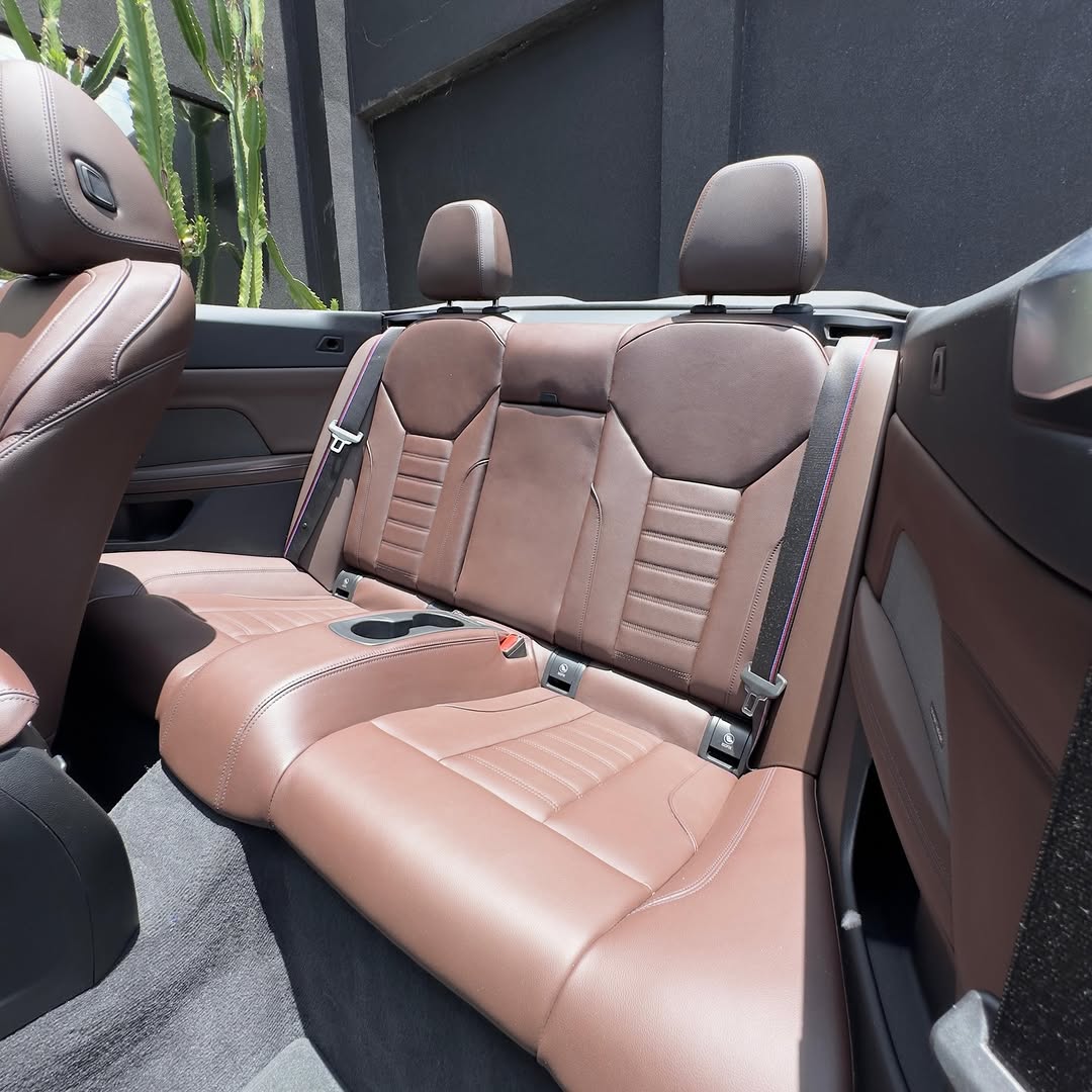 BMW 420I M SPORT CABRIOLET - Imagem 8