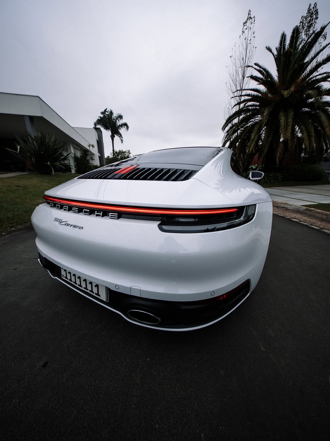 PORSCHE 911 CARRERA - Imagem 10