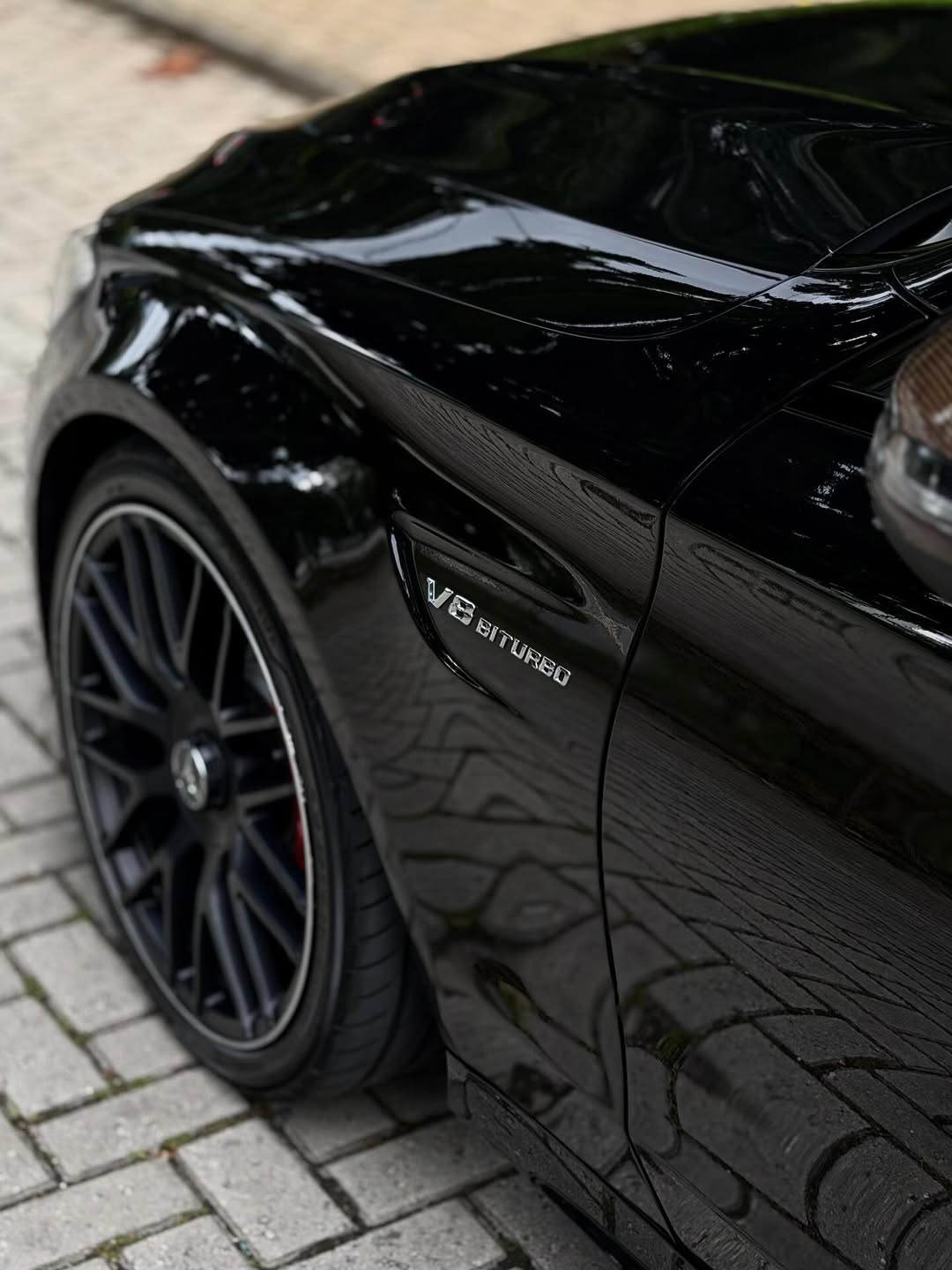 MERCEDES-BENZ C63 S AMG - Imagem 2