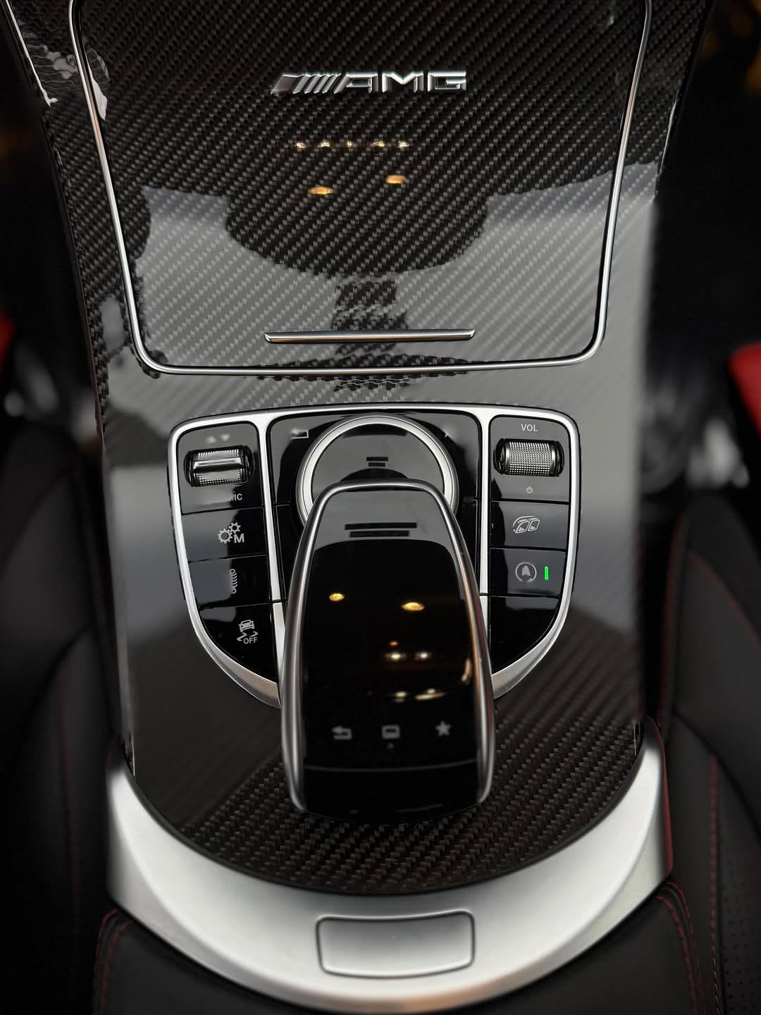 MERCEDES-BENZ C63 S AMG - Imagem 6