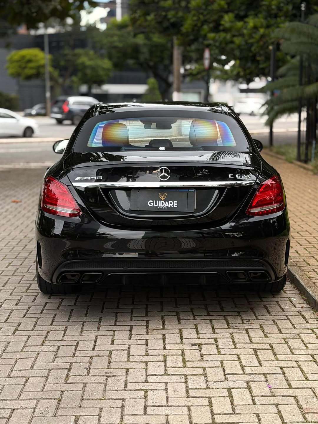 MERCEDES-BENZ C63 S AMG - Imagem 7