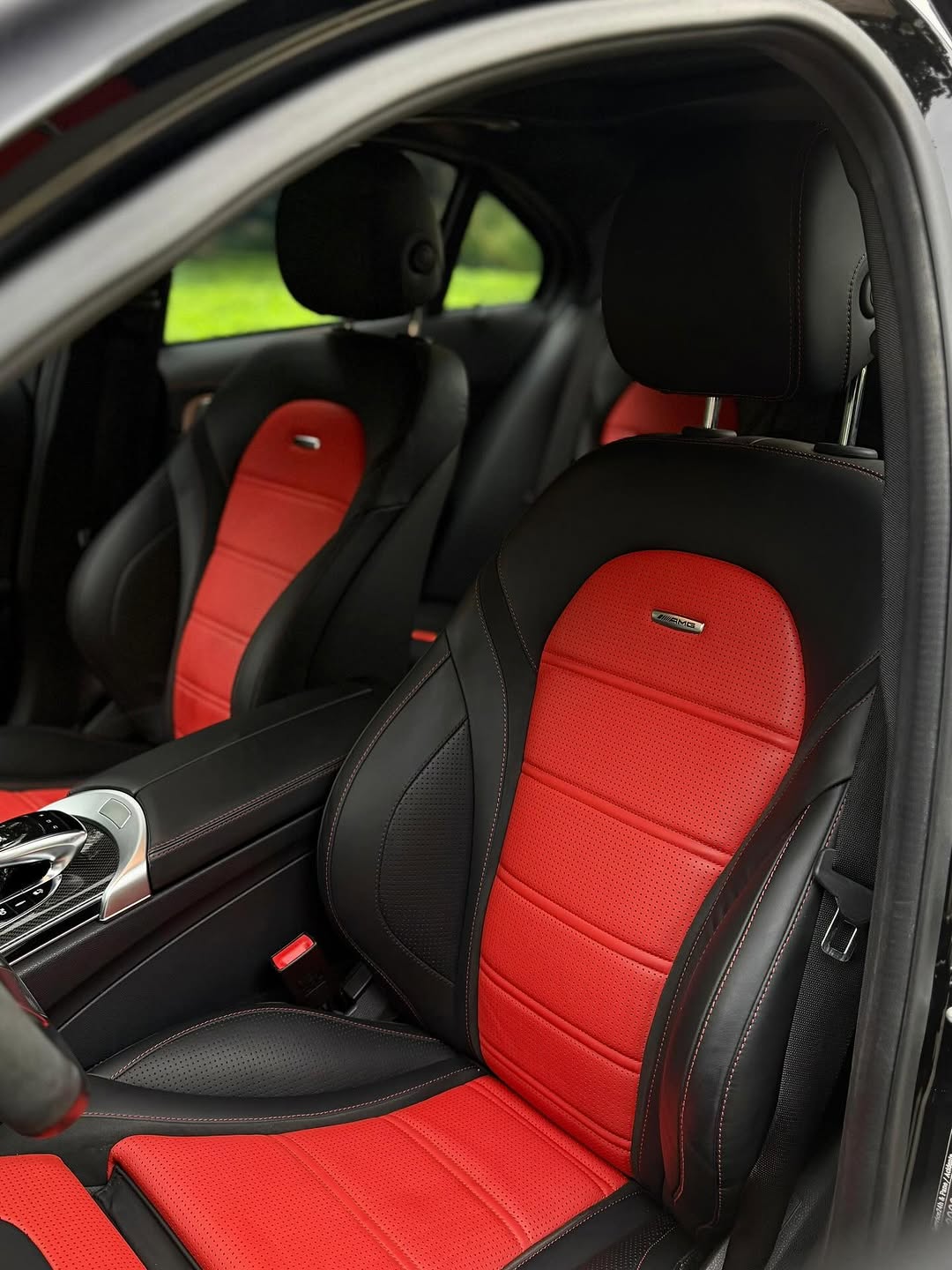 MERCEDES-BENZ C63 S AMG - Imagem 8
