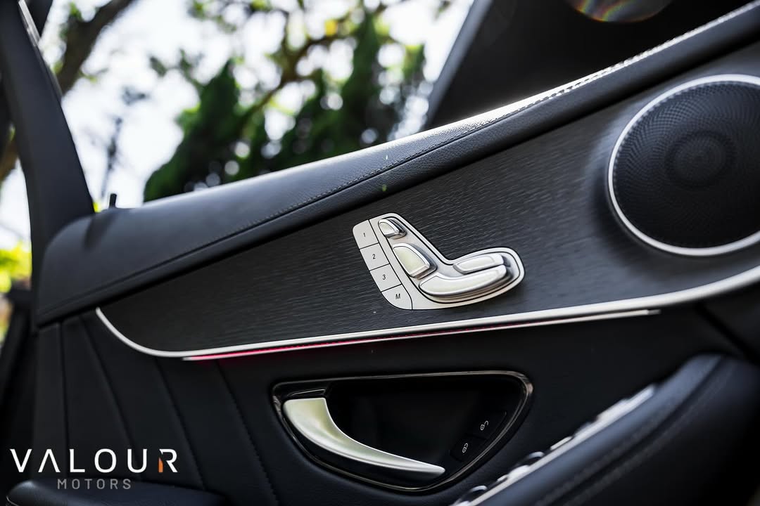 MERCEDES-BENZ GLC - Imagem 16