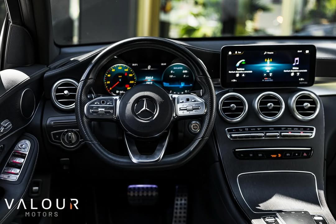 MERCEDES-BENZ GLC - Imagem 9
