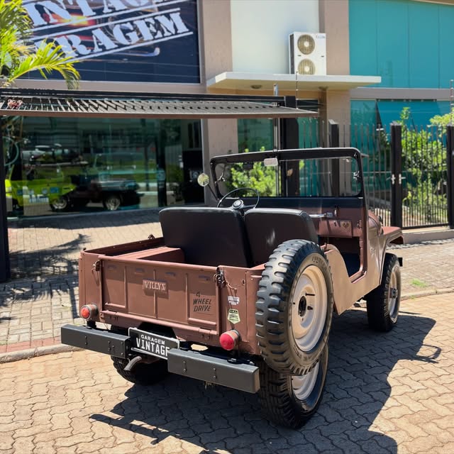 JEEP WILLYS - Imagem 4
