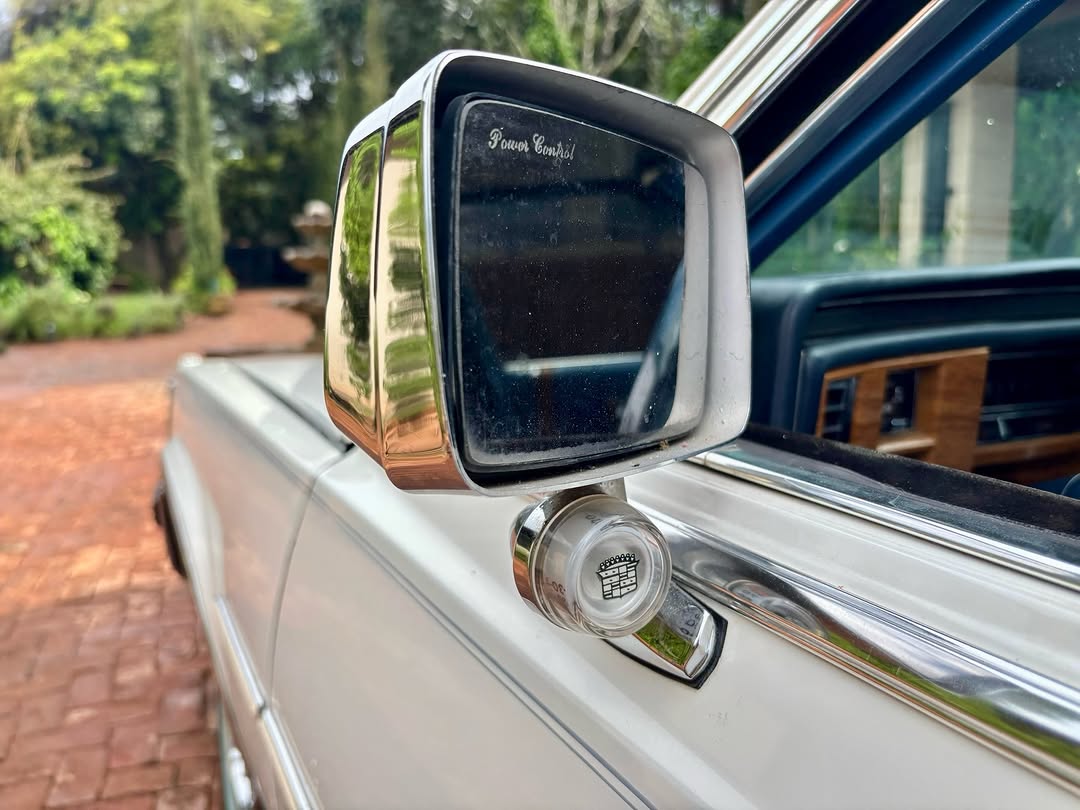 CADILLAC FLEETWOOD BROUGHTAM - Imagem 4