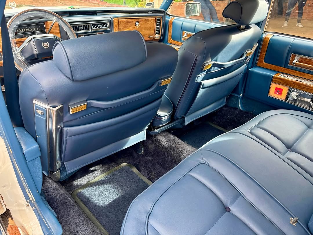 CADILLAC FLEETWOOD BROUGHTAM - Imagem 9