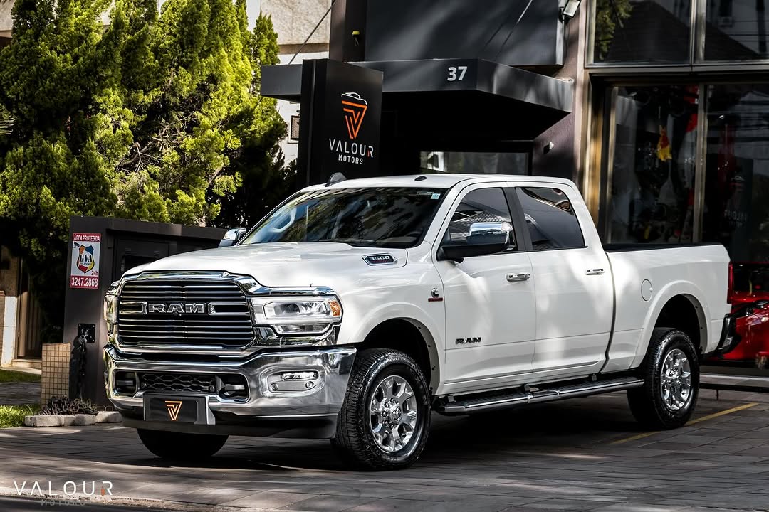 RAM 3500 LARAMIE - Imagem 5