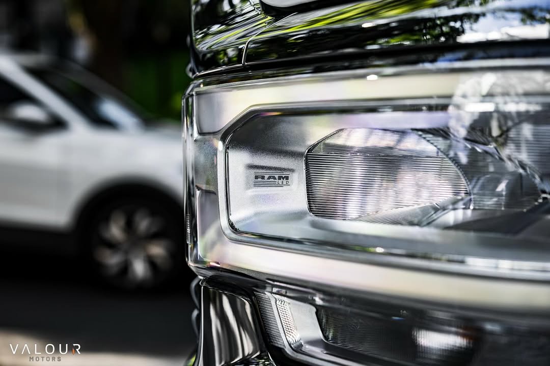 RAM 3500 LARAMIE - Imagem 8
