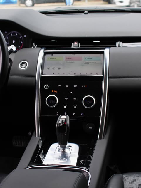 LAND ROVER DISCOVERY SPORT SE - Imagem 5
