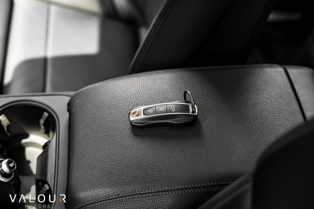 PORSCHE CAYENNE - Imagem 15