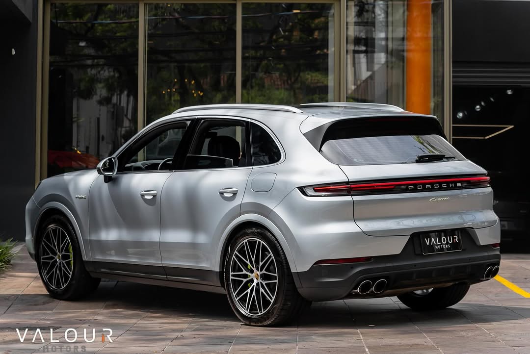 PORSCHE CAYENNE - Imagem 8