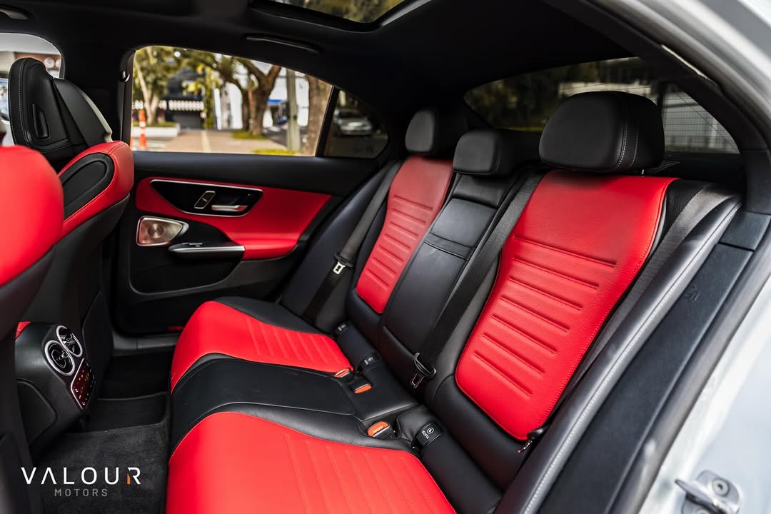 MERCEDES-BENZ C300 - Imagem 20