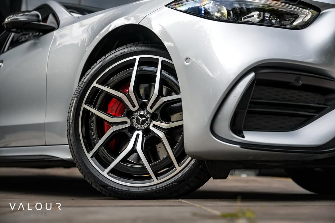 MERCEDES-BENZ C300 - Imagem 3