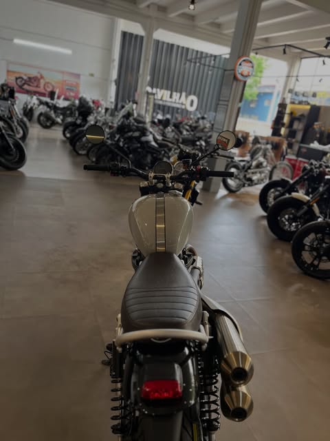 TRIUMPH SCRAMBLER 1200X - Imagem 8