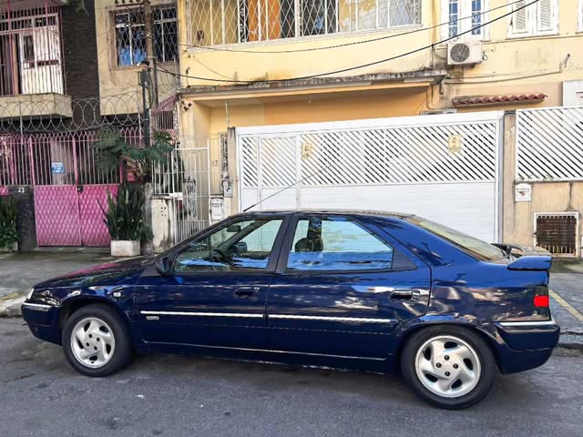 CITROËN XANTIA ACTIVA 2.0 TURBO - Imagem 4
