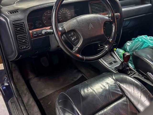 CITROËN XANTIA ACTIVA 2.0 TURBO - Imagem 6