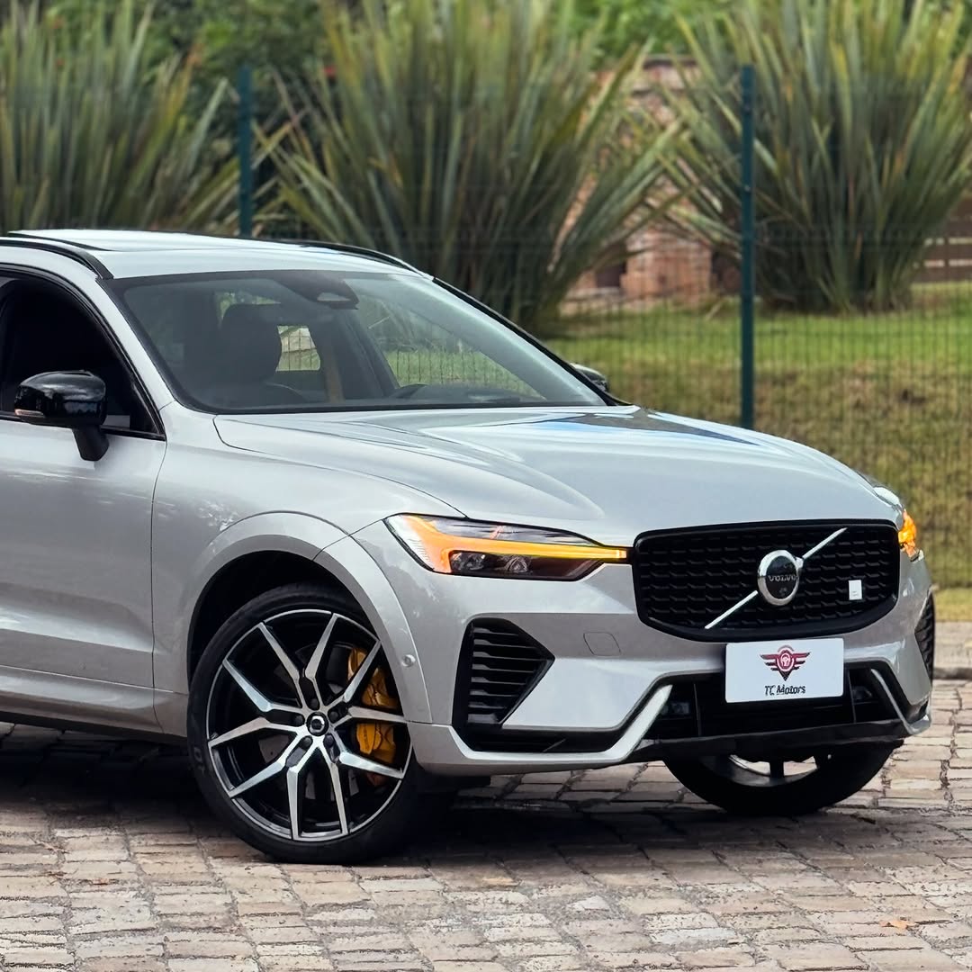 VOLVO XC60 T8 POLESTAR ENGINEERED - Imagem 1