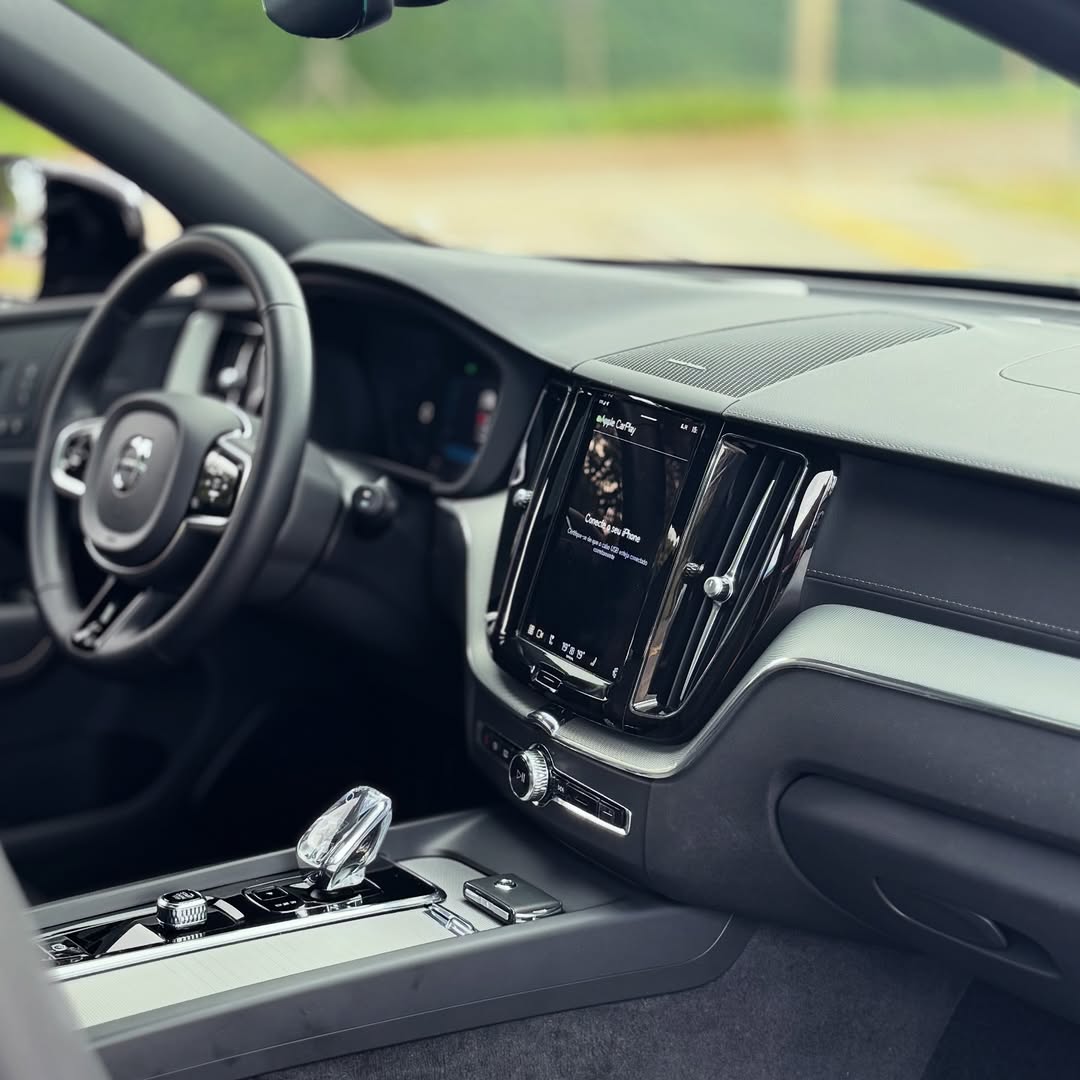 VOLVO XC60 T8 POLESTAR ENGINEERED - Imagem 5