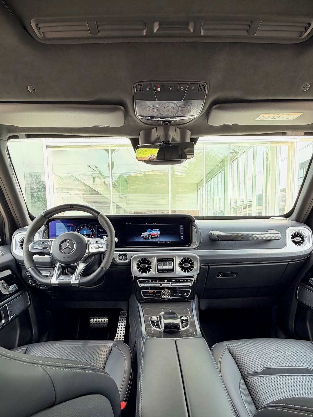 MERCEDES-BENZ G63 - Imagem 16
