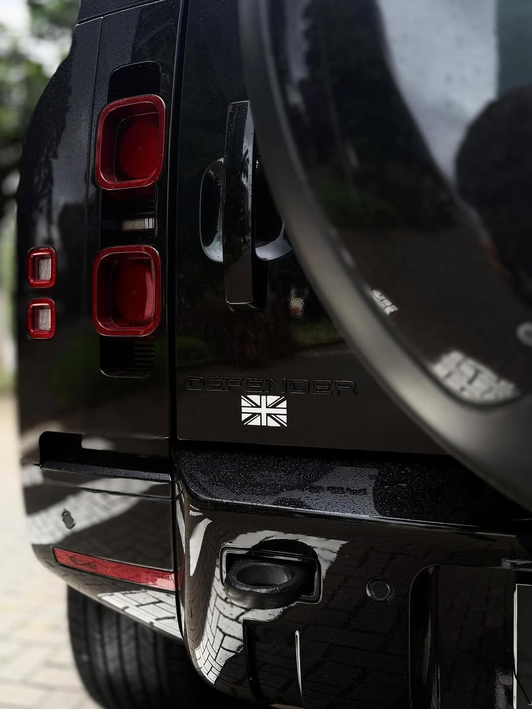LAND ROVER DEFENDER X- DYNAMIC HSE - Imagem 5