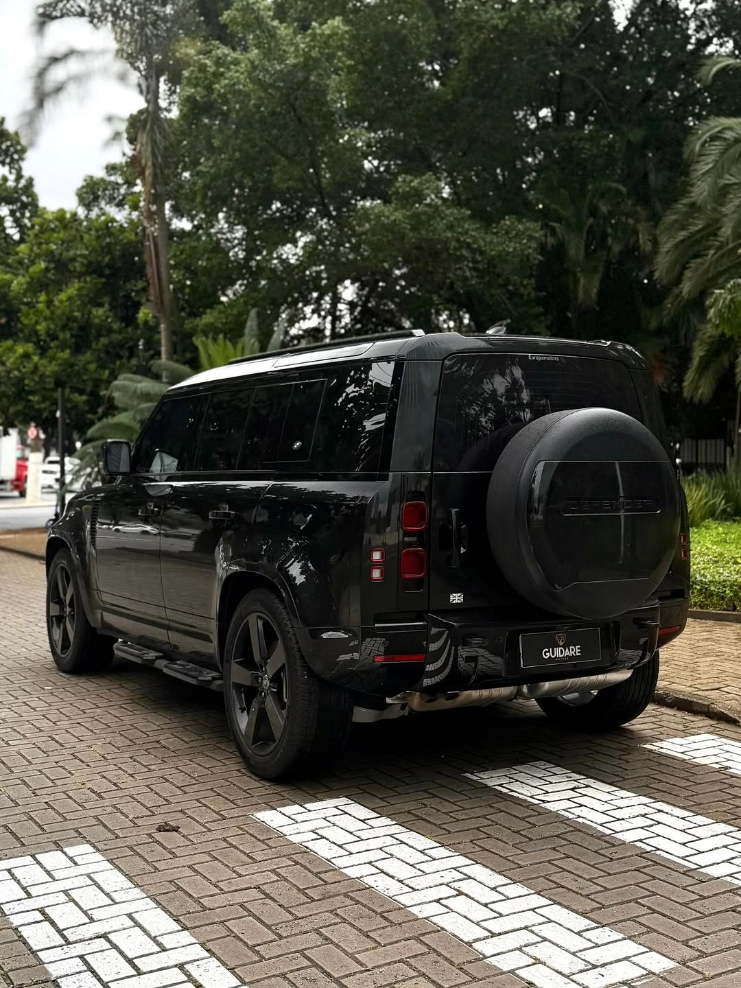 LAND ROVER DEFENDER X- DYNAMIC HSE - Imagem 7