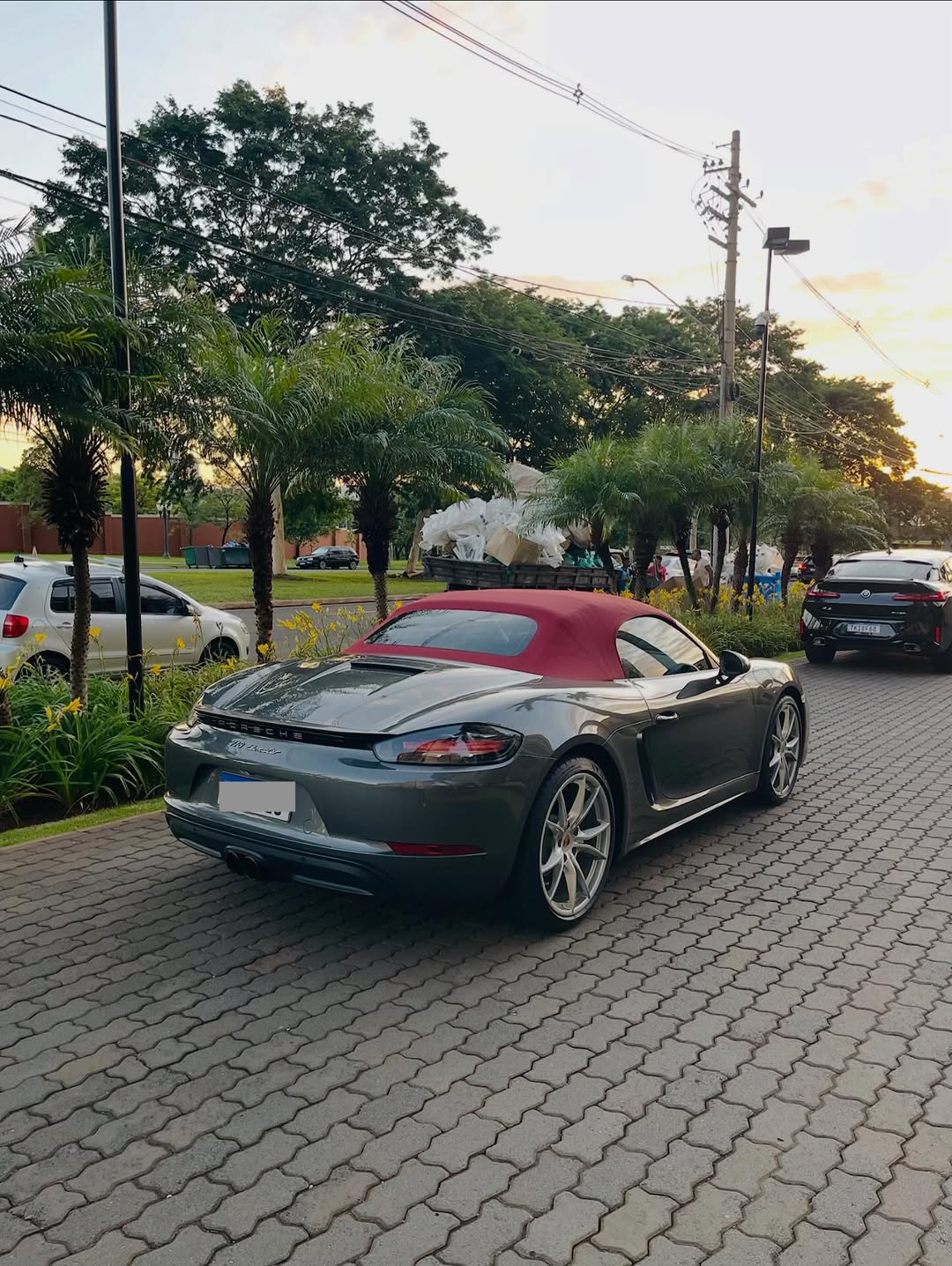 PORSCHE BOXTER 718 - Imagem 14