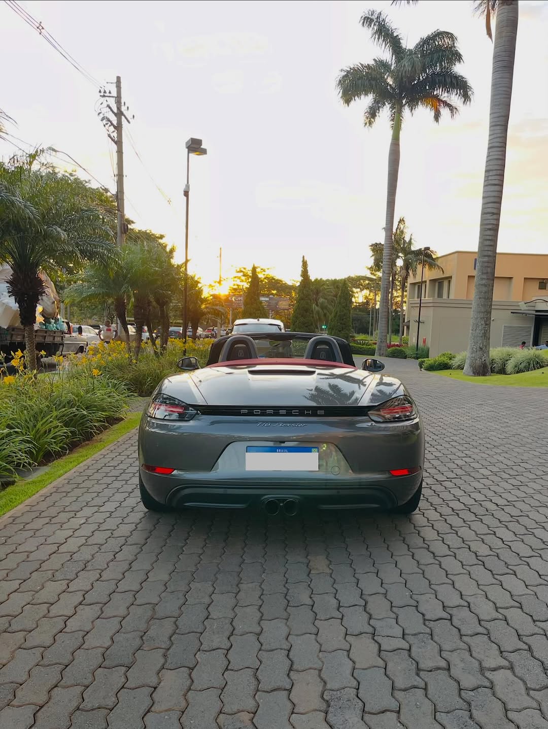 PORSCHE BOXTER 718 - Imagem 5