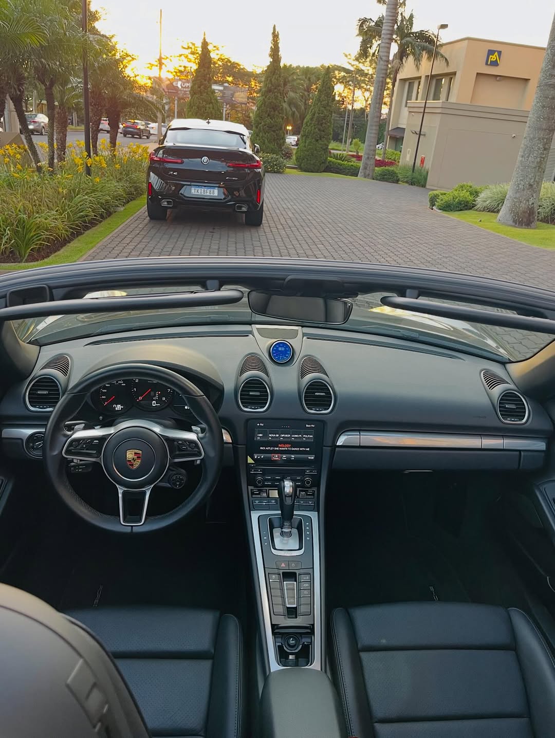PORSCHE BOXTER 718 - Imagem 8