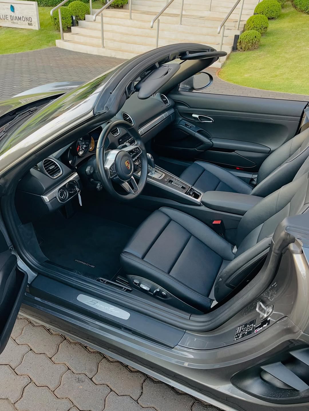 PORSCHE BOXTER 718 - Imagem 9