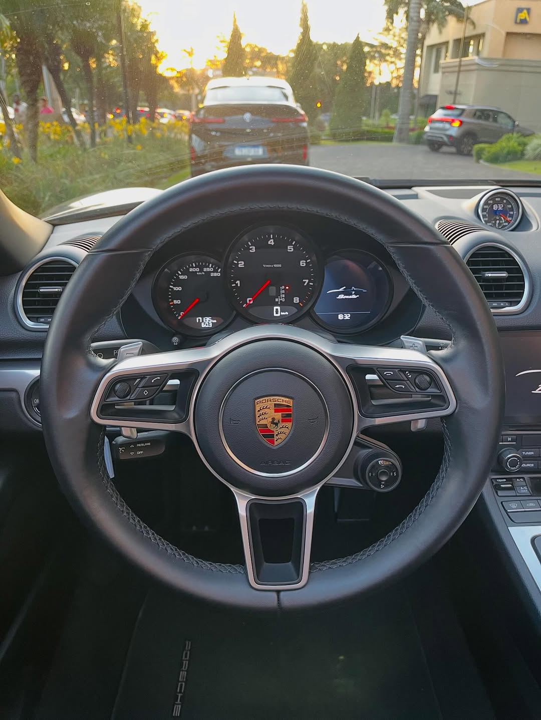 PORSCHE BOXTER 718 - Imagem 10