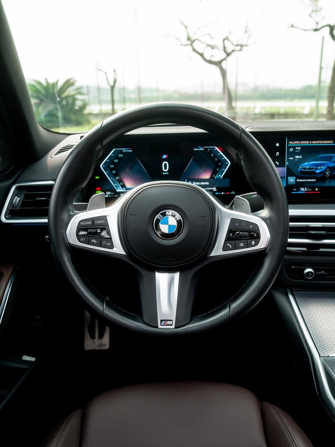 BMW 320I M SPORT - Imagem 5