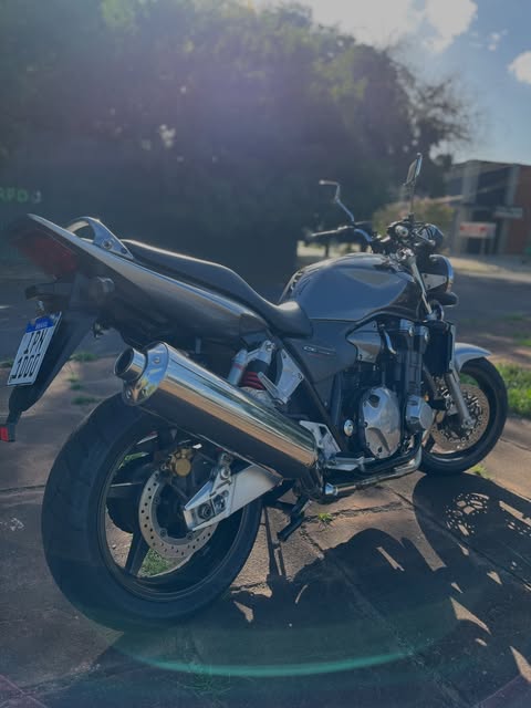 HONDA CB1300 SUPERFOUR - Imagem 3