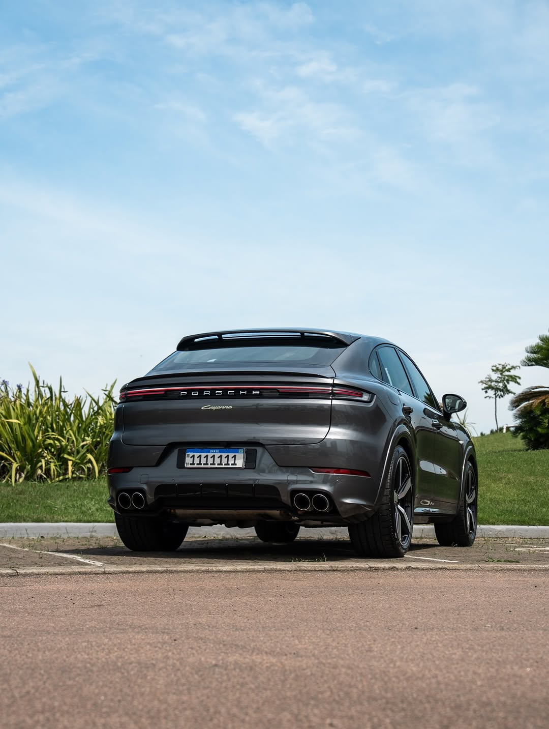 PORSCHE CAYENNE COUPE E-HYBRID - Imagem 12
