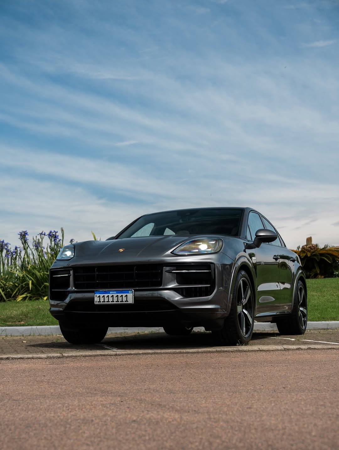 PORSCHE CAYENNE COUPE E-HYBRID - Imagem 3
