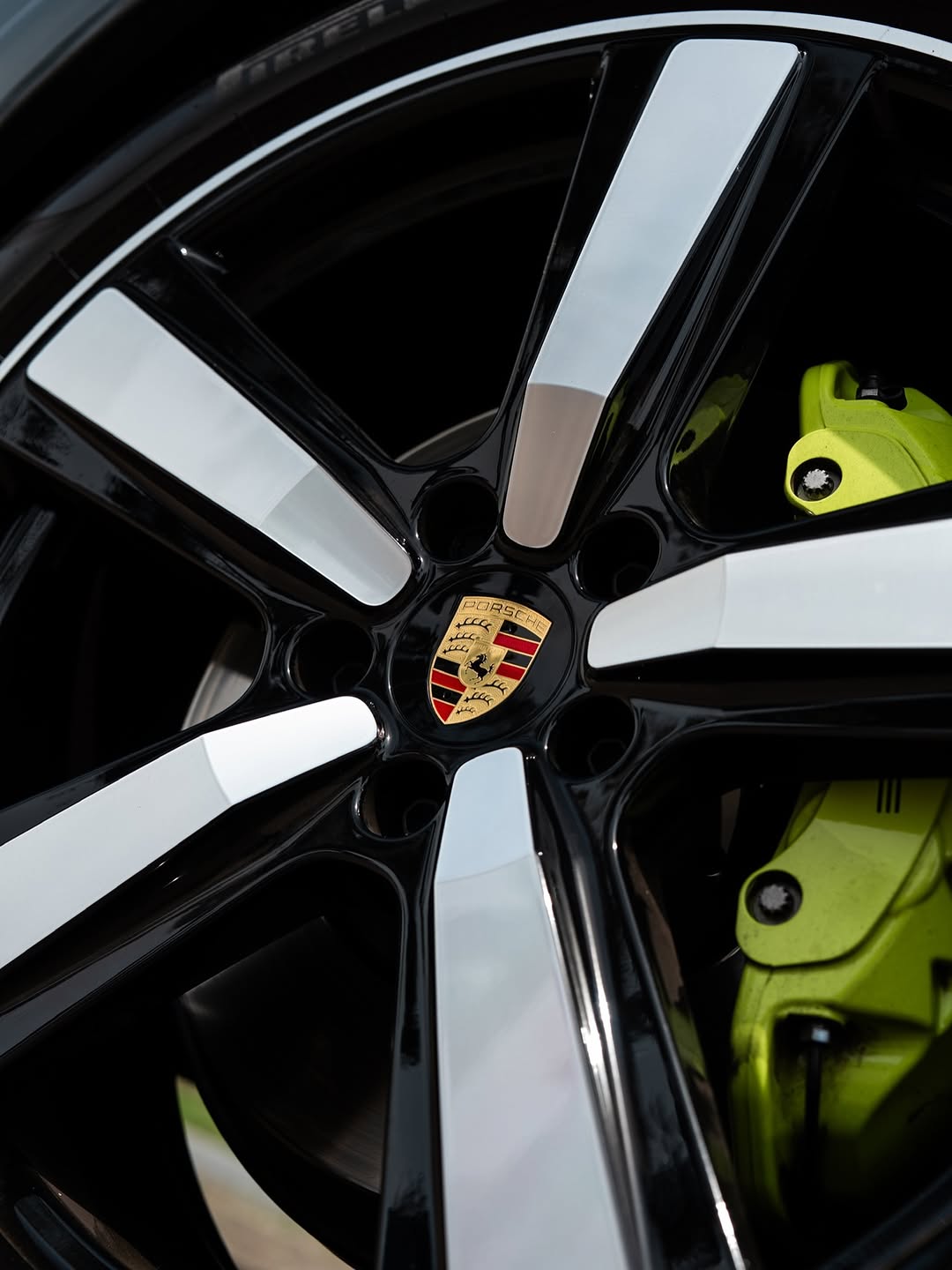PORSCHE CAYENNE COUPE E-HYBRID - Imagem 10