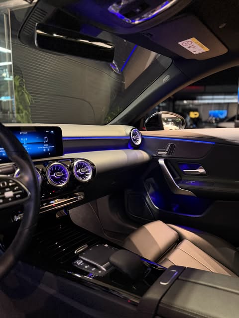 MERCEDES-BENZ CLA 250 - Imagem 11