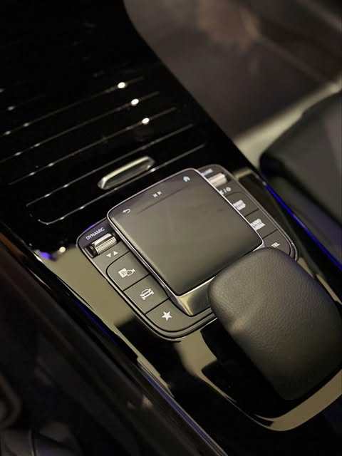 MERCEDES-BENZ CLA 250 - Imagem 9