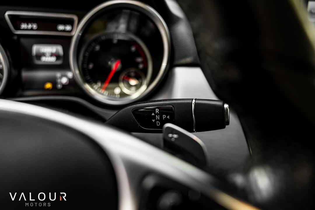 MERCEDES-BENZ GLE - Imagem 16