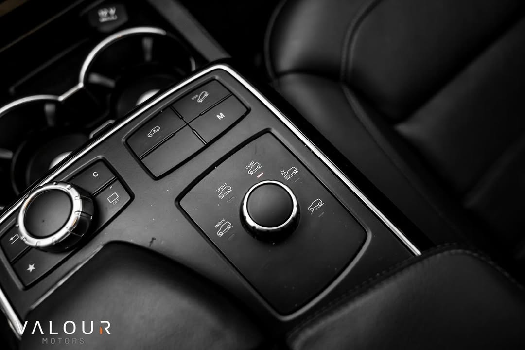 MERCEDES-BENZ GLE - Imagem 17