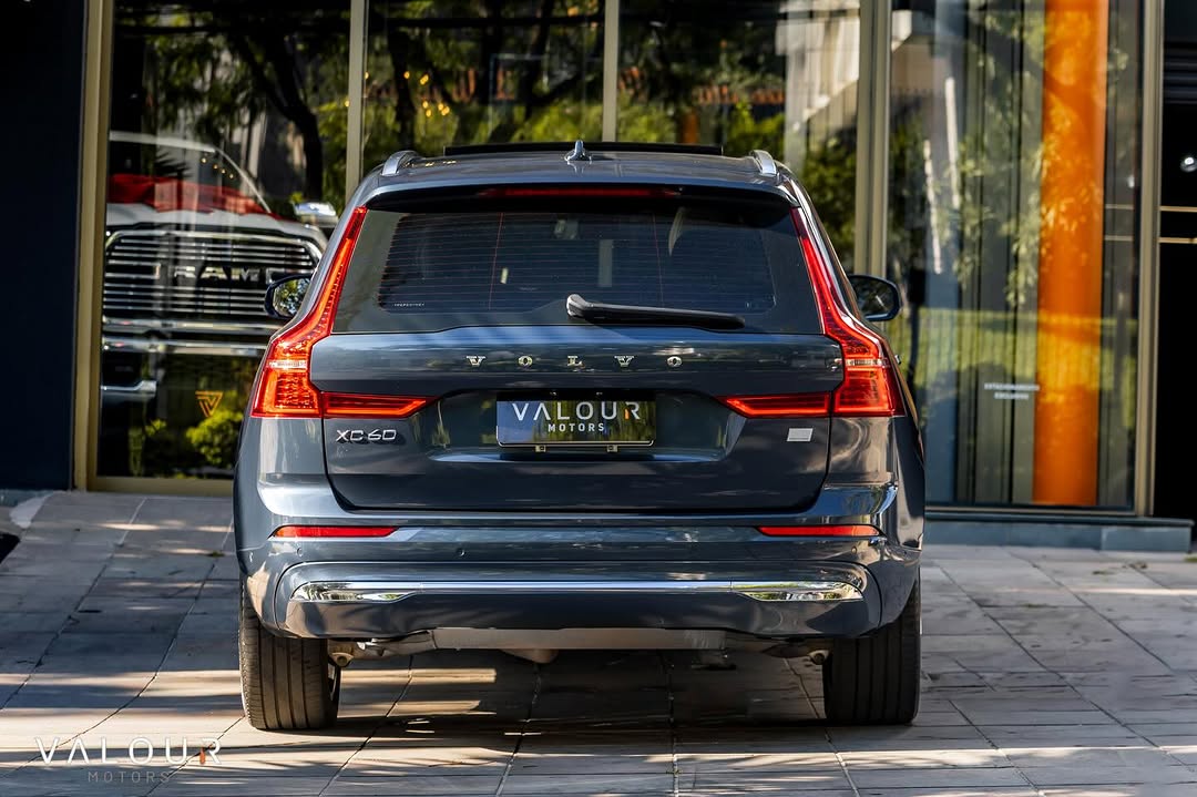 VOLVO XC60 - Imagem 11