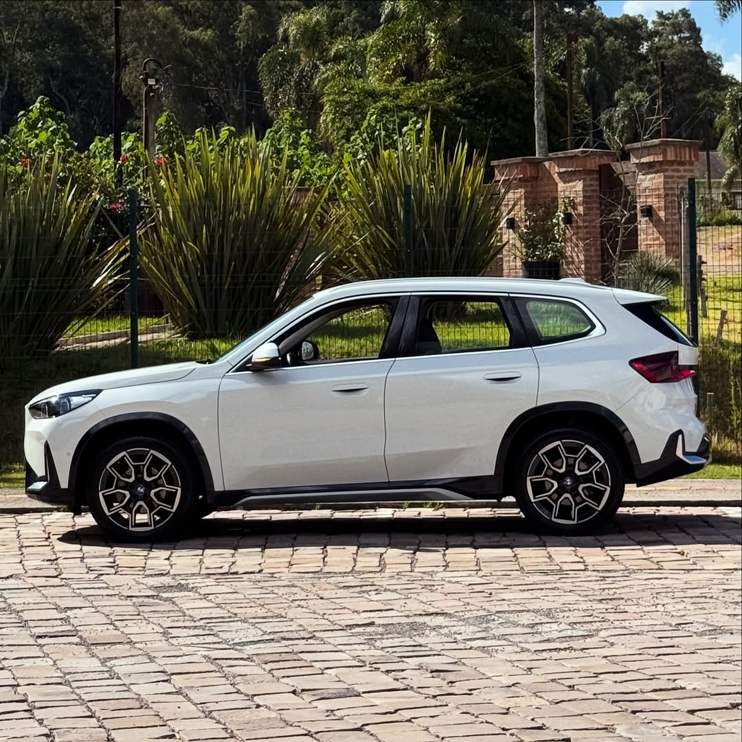 BMW X1 X-LINE SDRIVE20I 2.0 TURBO - Imagem 3