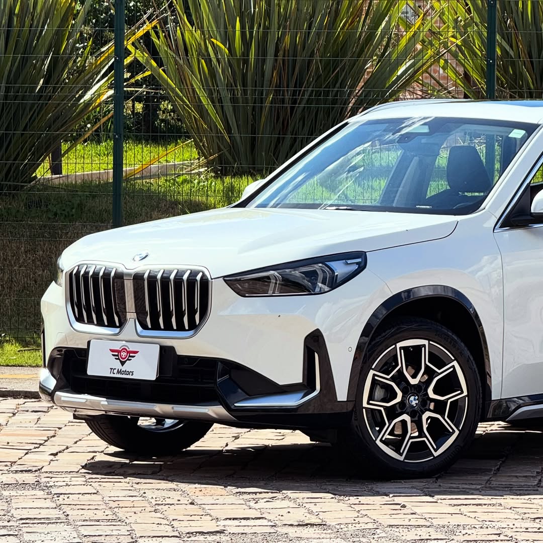 BMW X1 X-LINE SDRIVE20I 2.0 TURBO - Imagem 7