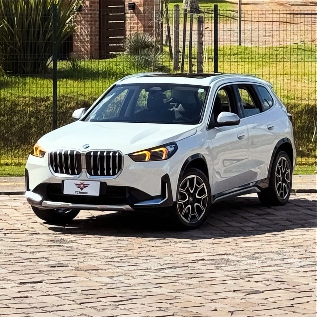 BMW X1 X-LINE SDRIVE20I 2.0 TURBO - Imagem 9