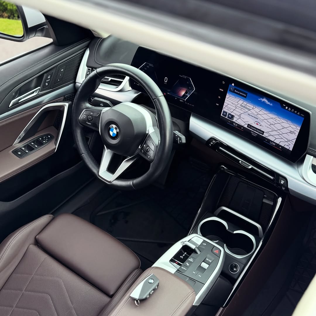 BMW X1 X-LINE SDRIVE20I 2.0 TURBO - Imagem 10