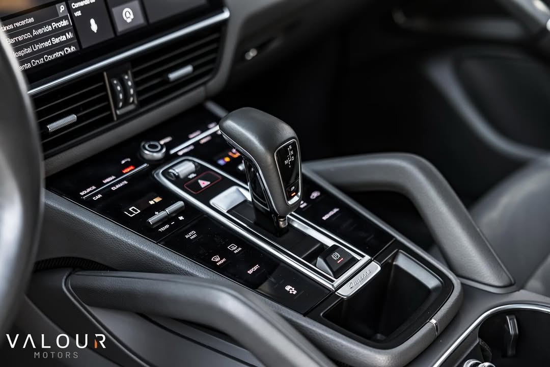 PORSCHE CAYENNE - Imagem 15