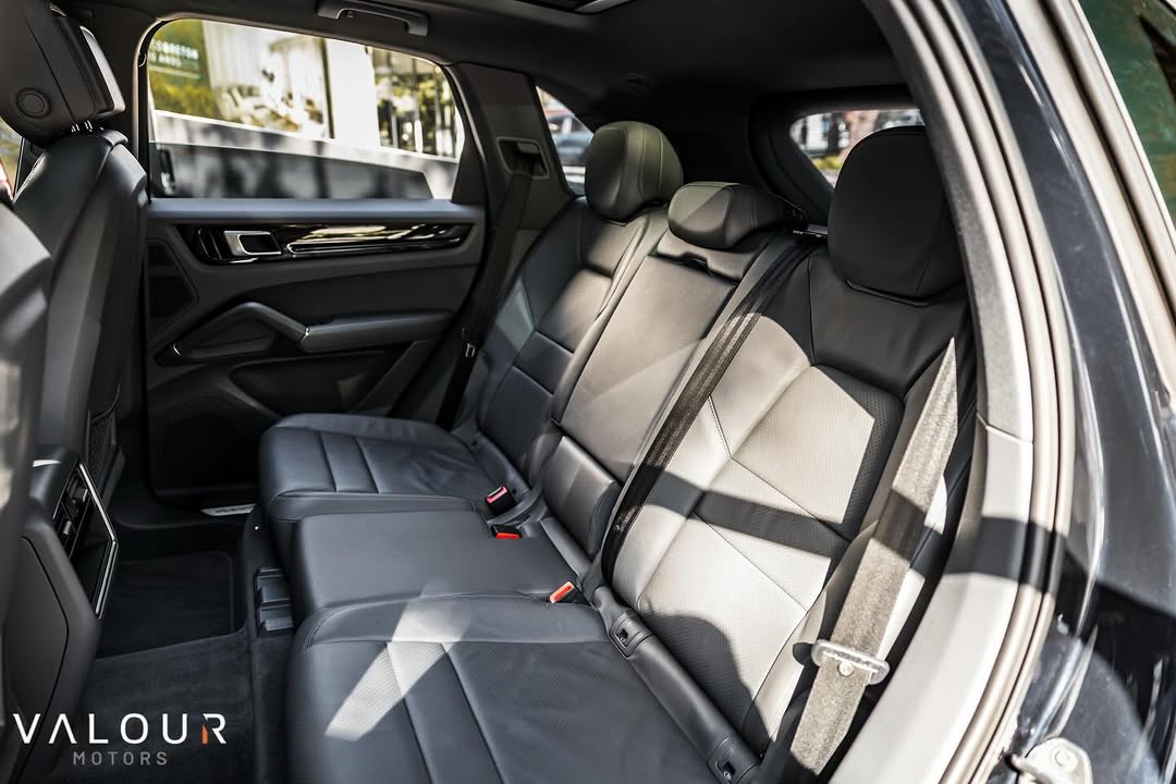 PORSCHE CAYENNE - Imagem 20