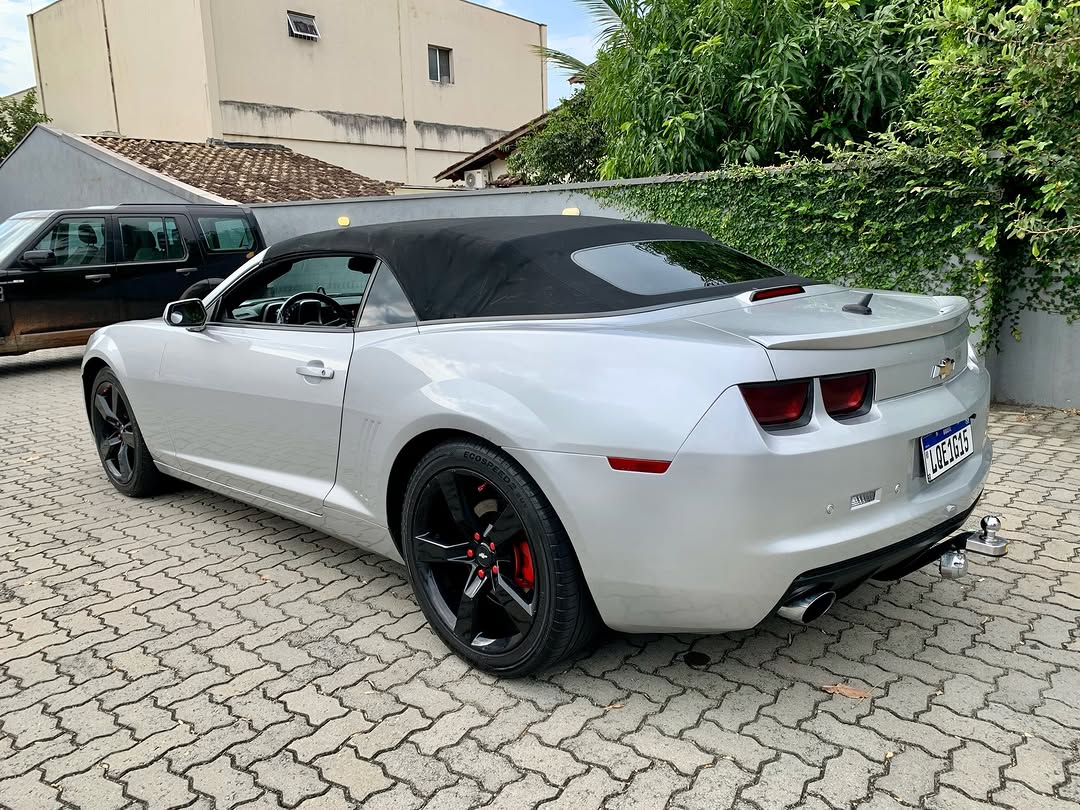 CHEVROLET CAMARO CONVERSÍVEL - Imagem 4